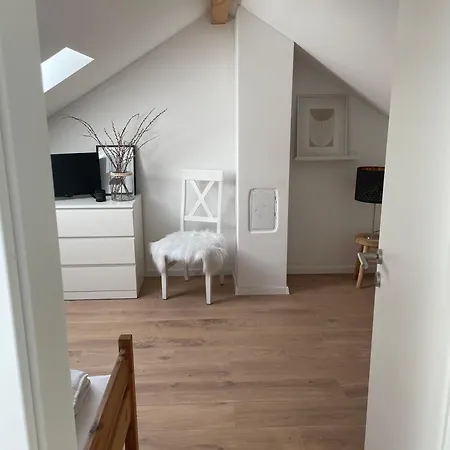 Haus *